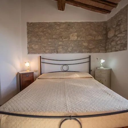 Farm stay Antico Borgo Montacuto *