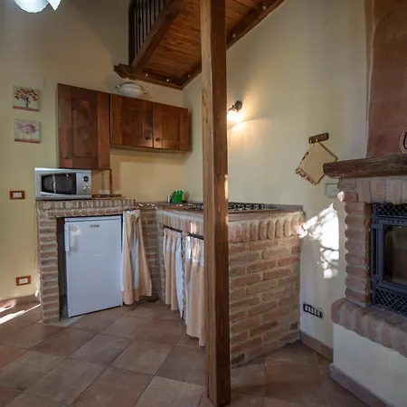 Farm stay Antico Borgo Montacuto *